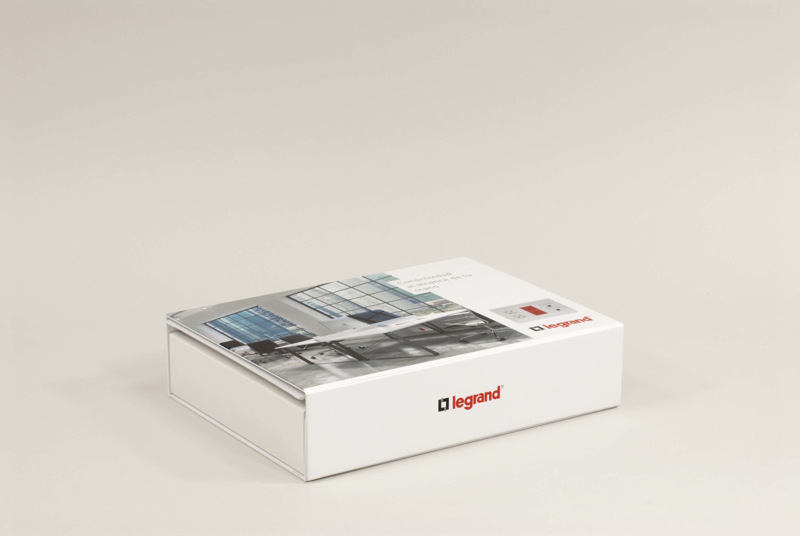 0589_Legrand_1